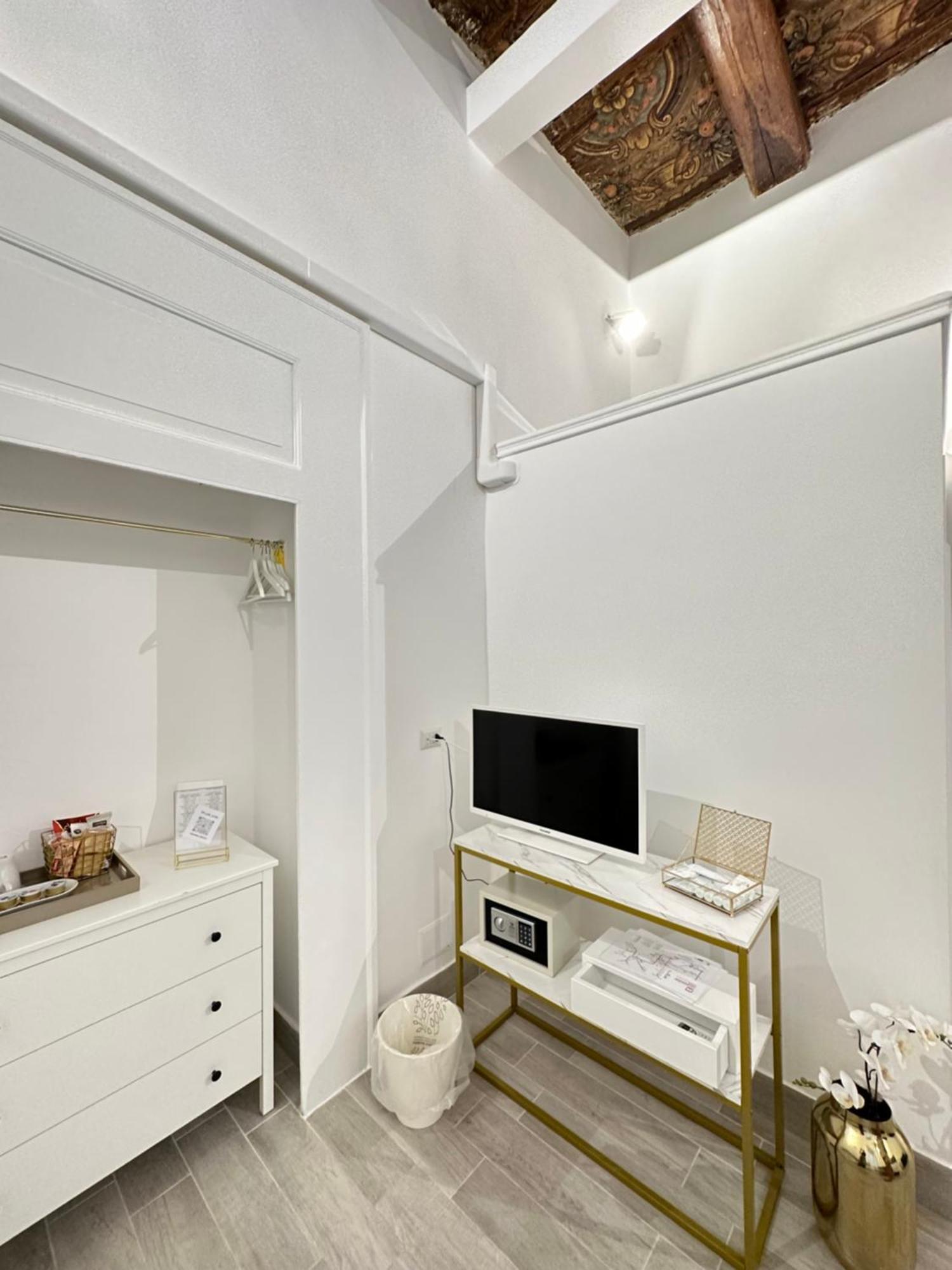 Maison M Napoli Boutique Rooms Exterior foto